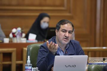 احمد صادقی در گفت و گو با فارس:  شفاف سازی را به جد در دستور کار داریم/ اعلام حقوق مدیران و سفرهای خارجی